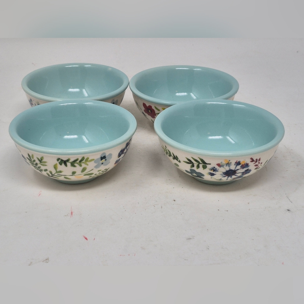 The Pioneer Women Floral Sauce Dishes